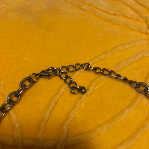 Statement necklace - Picture 3 of 3